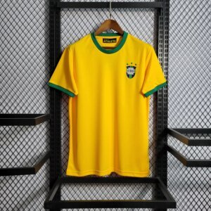 1970-1972 Brazil Home Retro Jersey